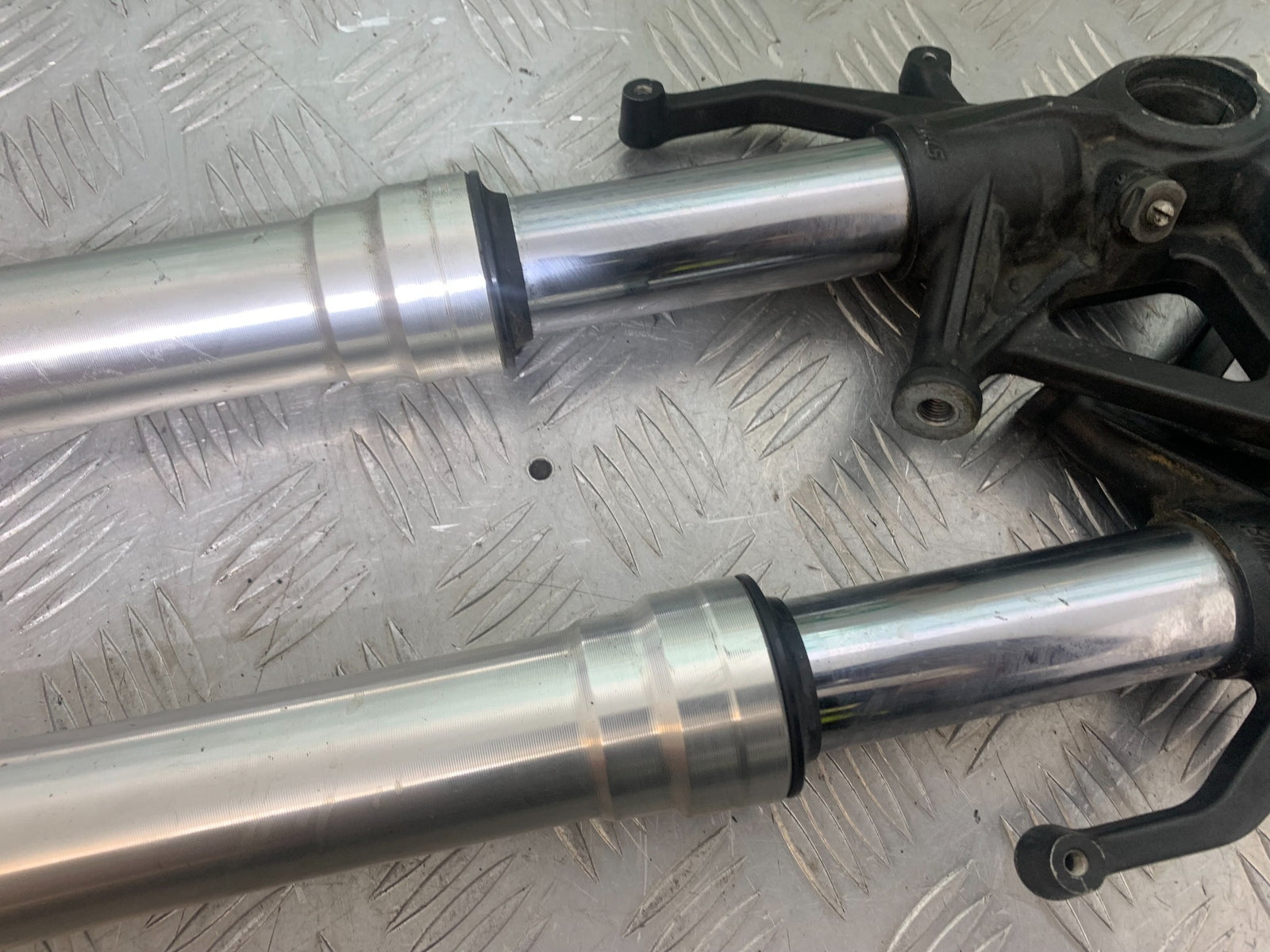 KAWASAKI ZX6R ZX6 R P7F P8F FORKS YEAR   2007-08 (CMB1165)