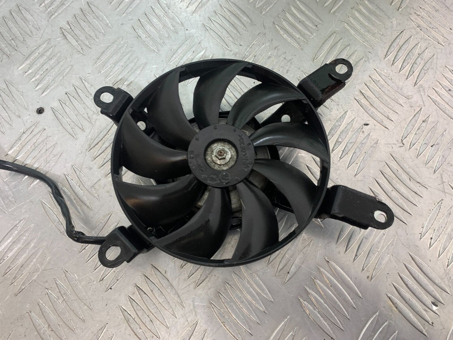 BENELLI LEONCINO 500 TRIAL RADIATOR FAN   YEAR 2020 (CMB1106)