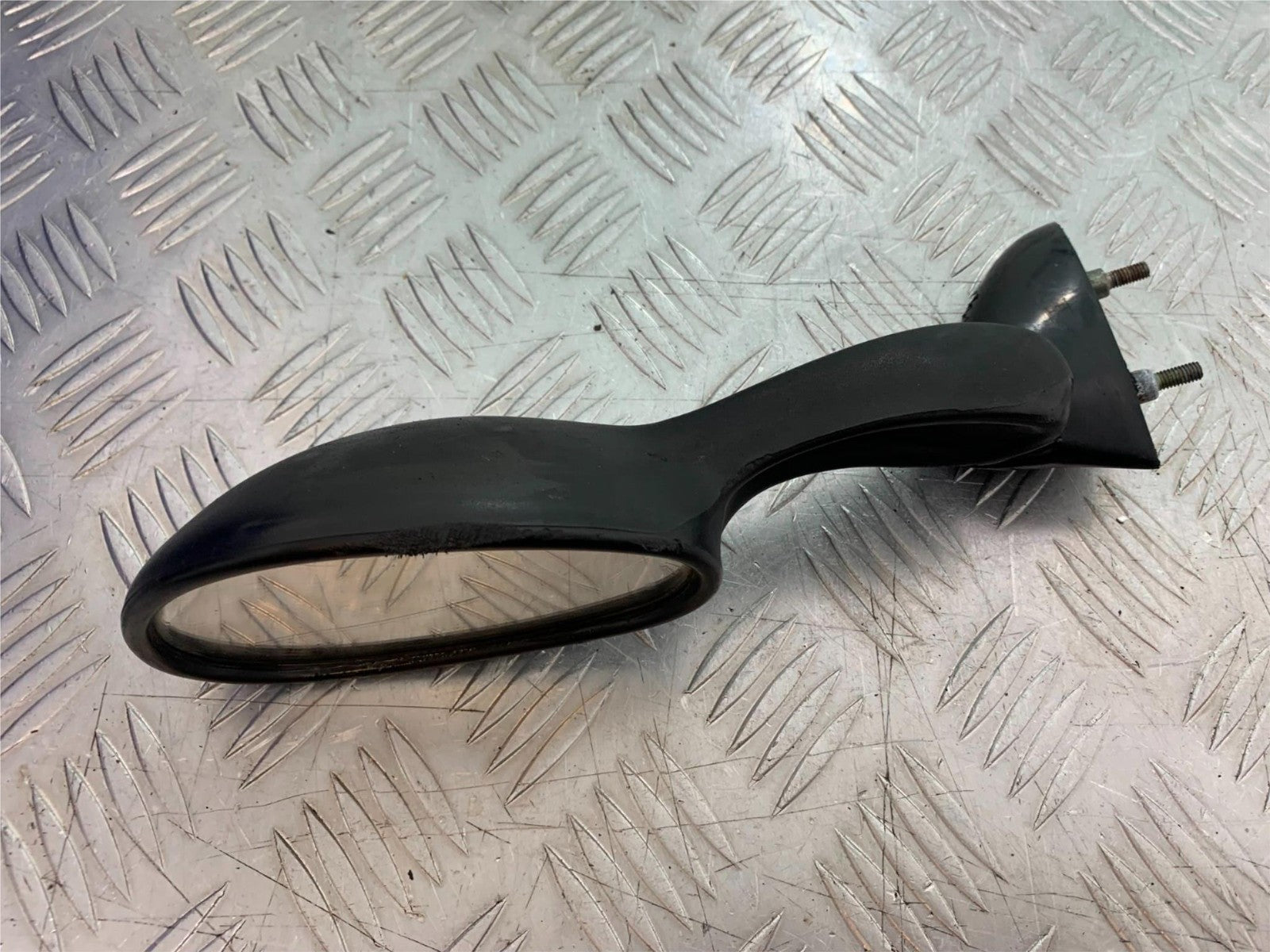 TRIUMPH 955i DAYTONA LEFT MIRROR  YEAR 2002-2006 (CMB1229)