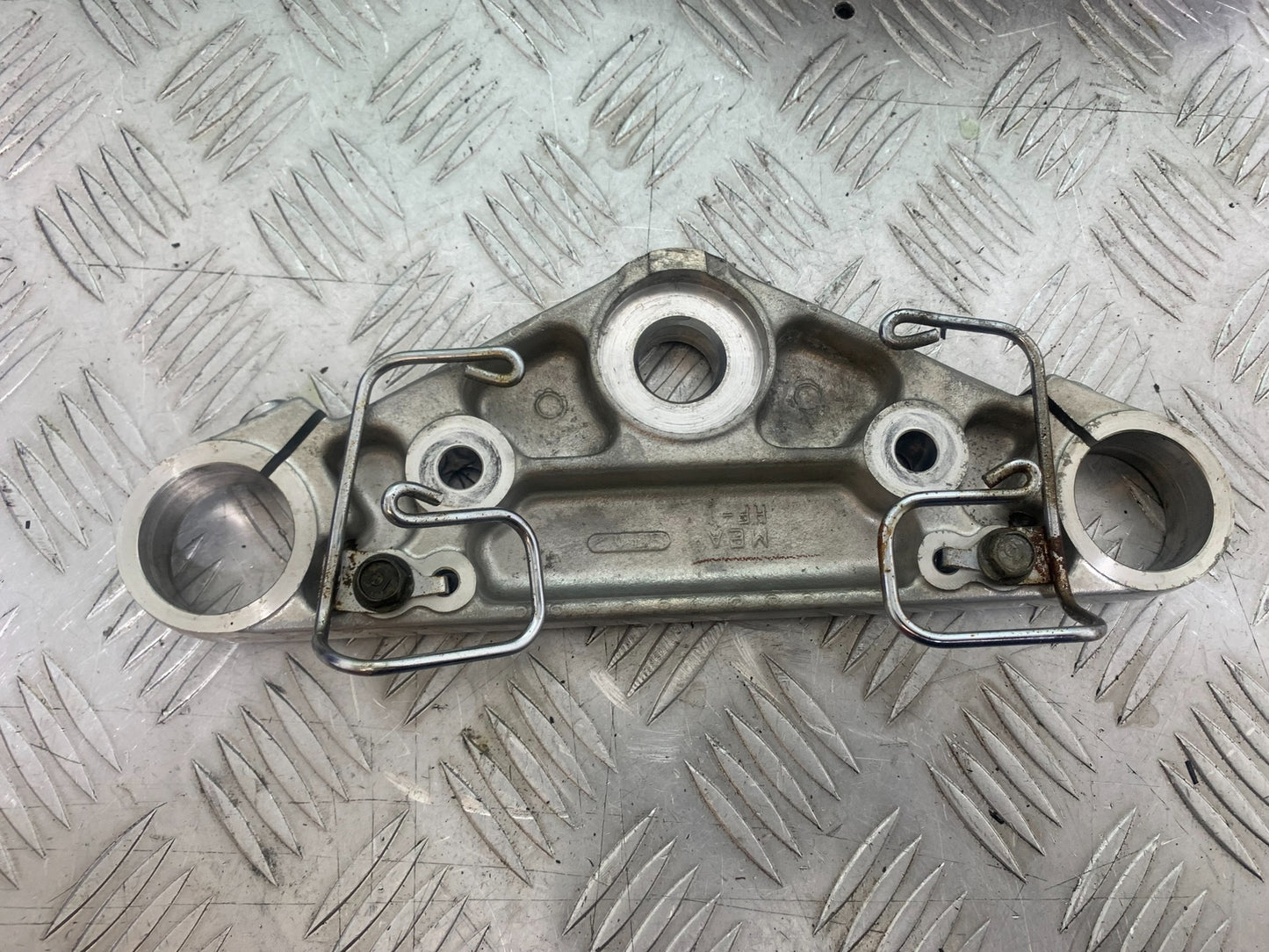 HONDA VTX1300 S-6  TOP YOKE  YEAR 2004-09 (CMB1159)