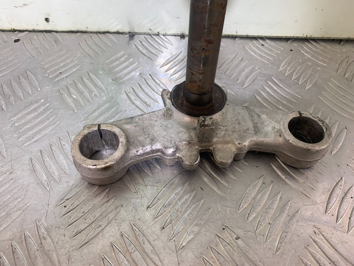 APRILIA RS50 RS 50 BOTTOM YOKE  YEAR 1996-1998 (CMB1132)