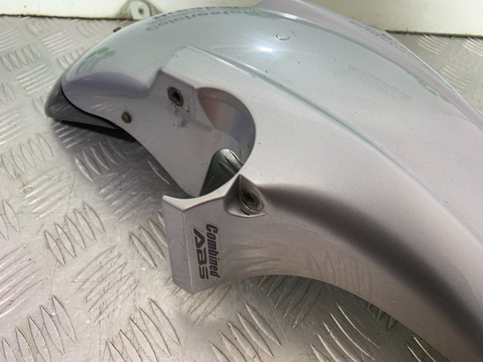 HONDA CBF600 CBF 600 FRONT MUDGUARD  YEAR 2004 -07 (CMB1247)