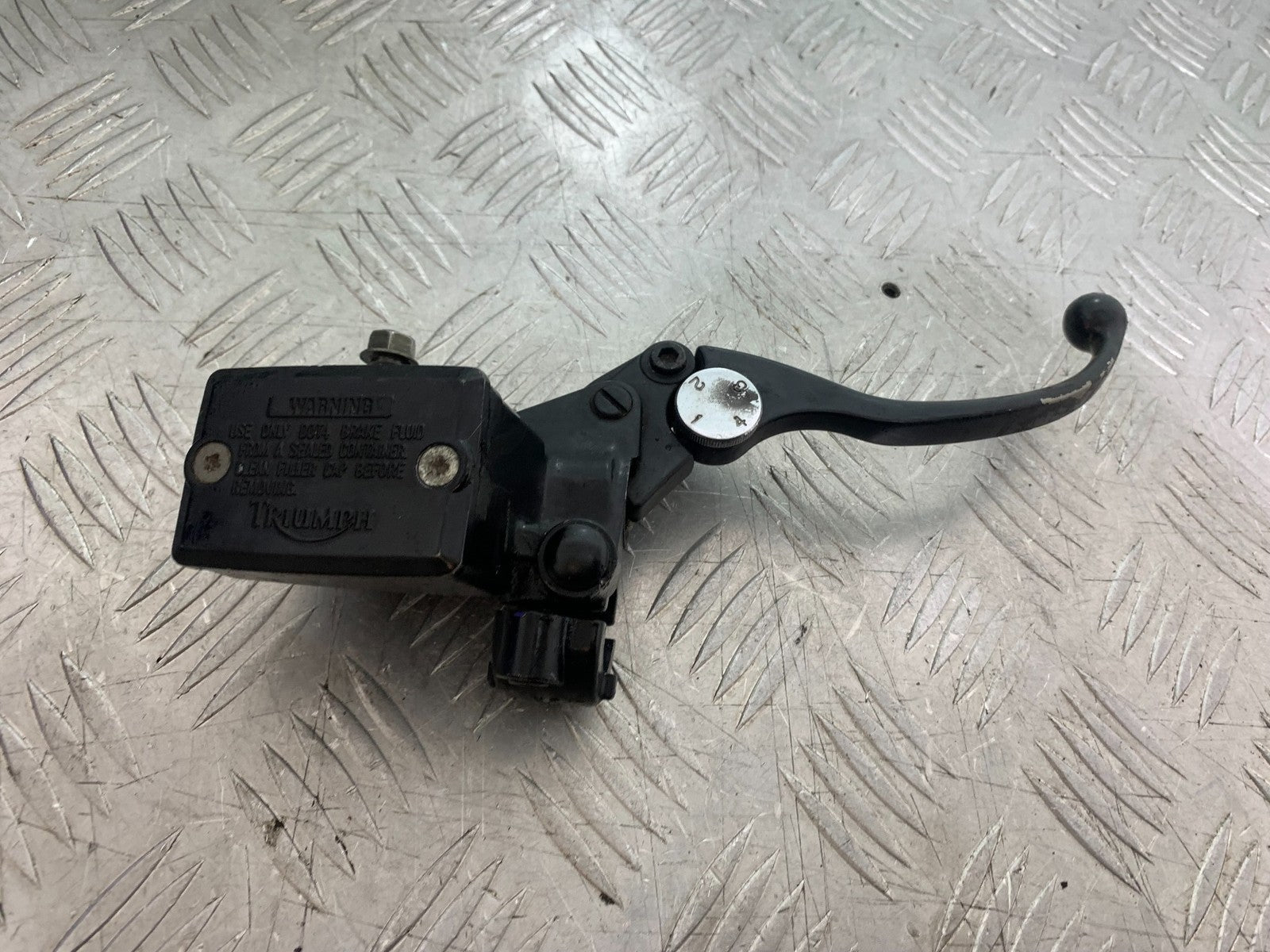 TRIUMPH TROPHY 900 BRAKE MASTER CYLINDER  YEAR 1991-95 (CMB1251)
