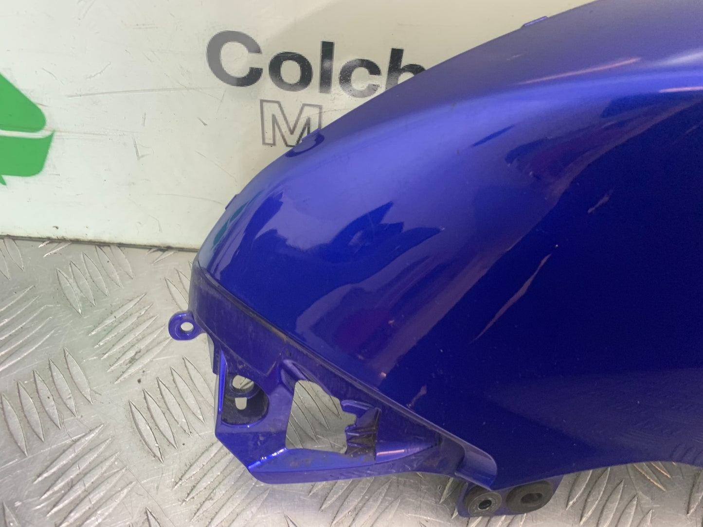 YAMAHA YZF-R125 YZF 125 RIGHT TANK PANEL  YEAR 2019-2022 (CMB1263)