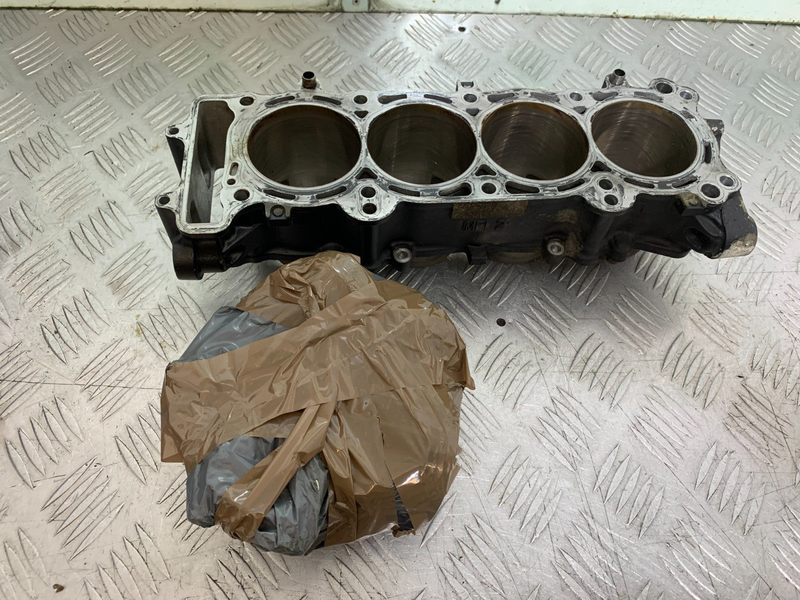HONDA CBR1000 RR BARRELS AND PISTONS  YEAR 2008-2011  (CMB1330)
