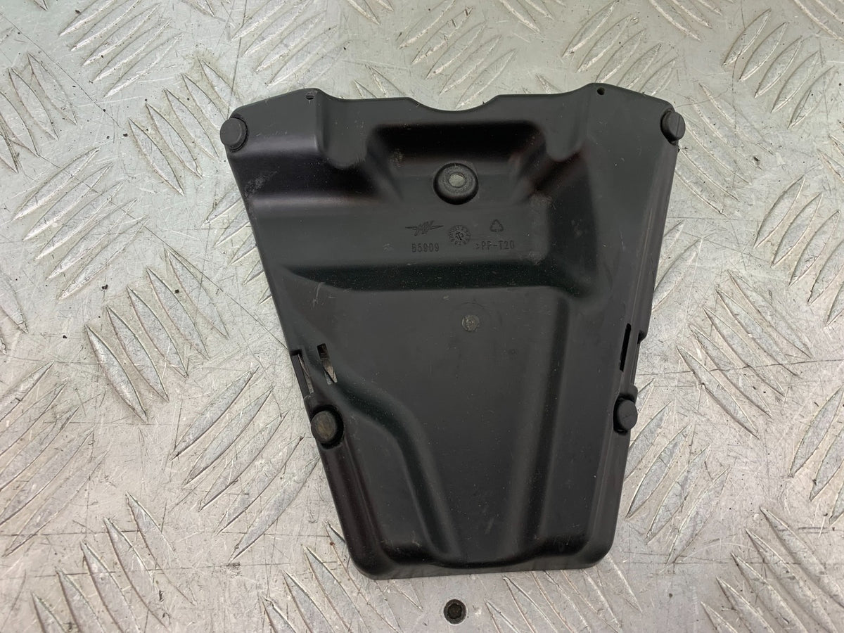 MV AGUSTA 675 F3 INFILL COVER YEAR 2012-2016 (CMB1302)