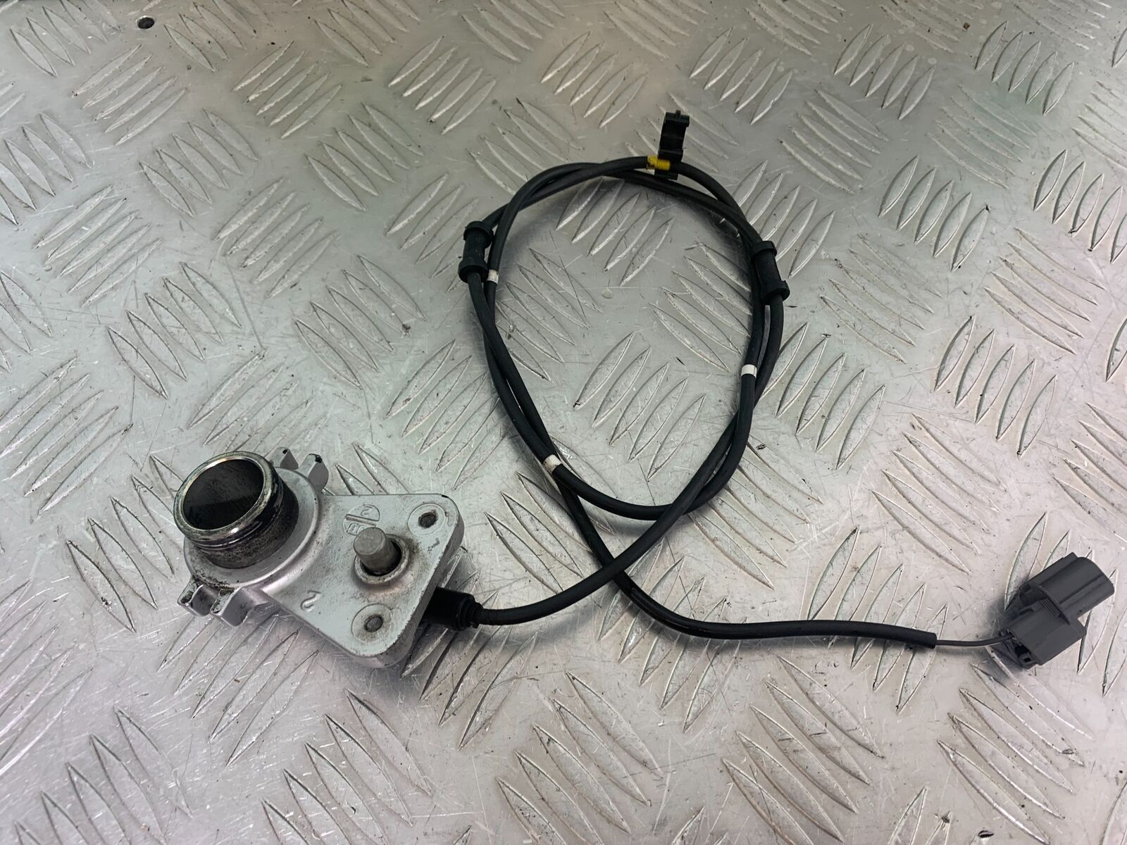 SUZUKI GSF1250 GSF 1250 BANDIT FRONT ABS SENSOR  YEAR 2007-2011 (CMB1125)