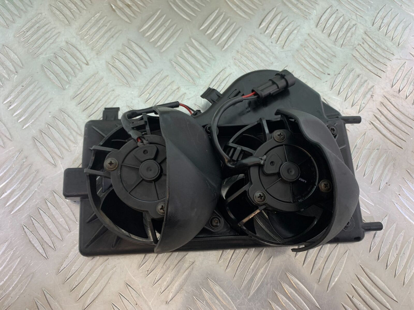 KTM 1290 SUPER DUKE RADIATOR FANS  YEAR 2014-2016 (CMB1006)