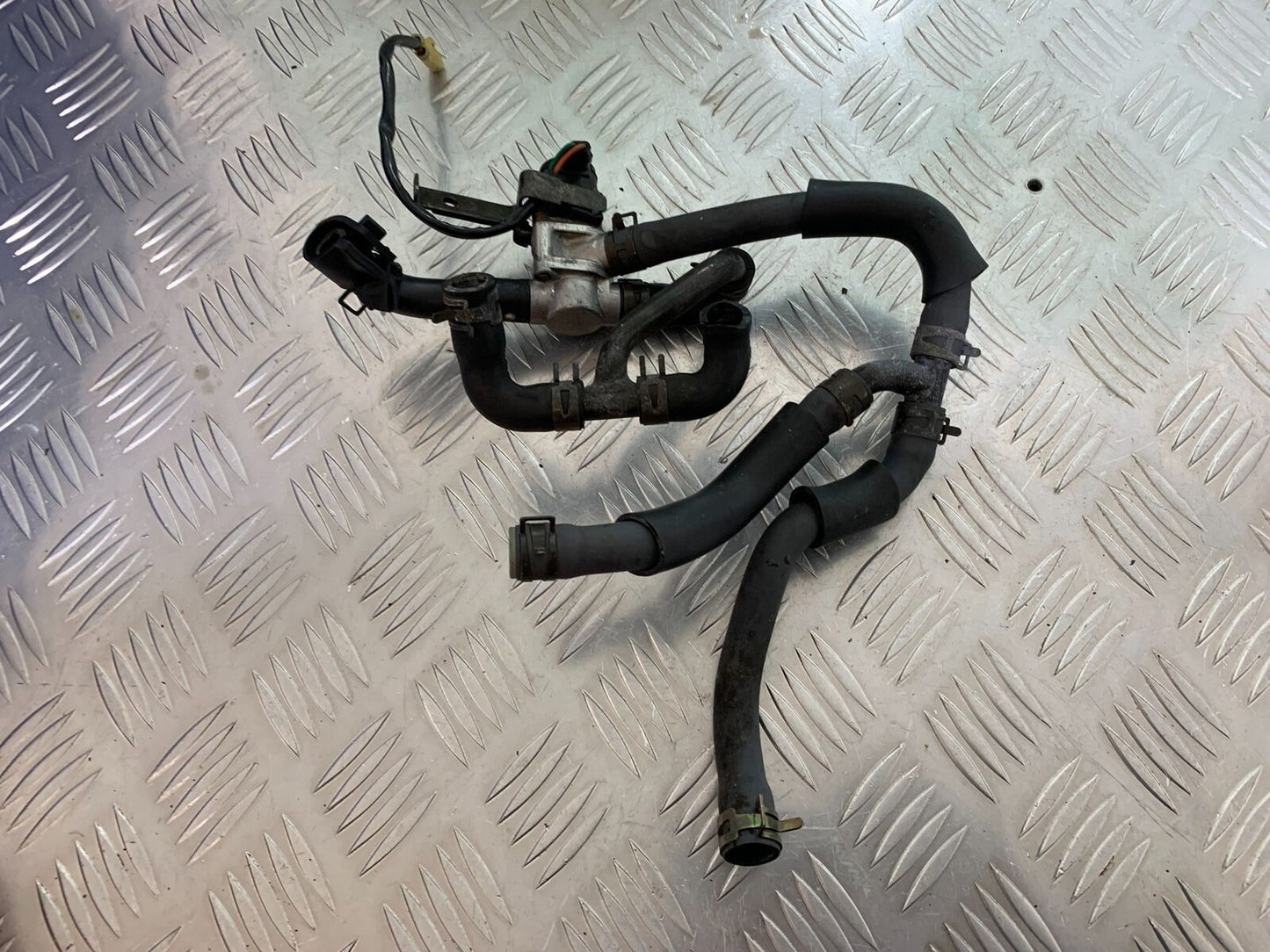 YAMAHA FJR1300 FJR 1300 AIR VALVE YEAR 2001-05 (CMB1005)