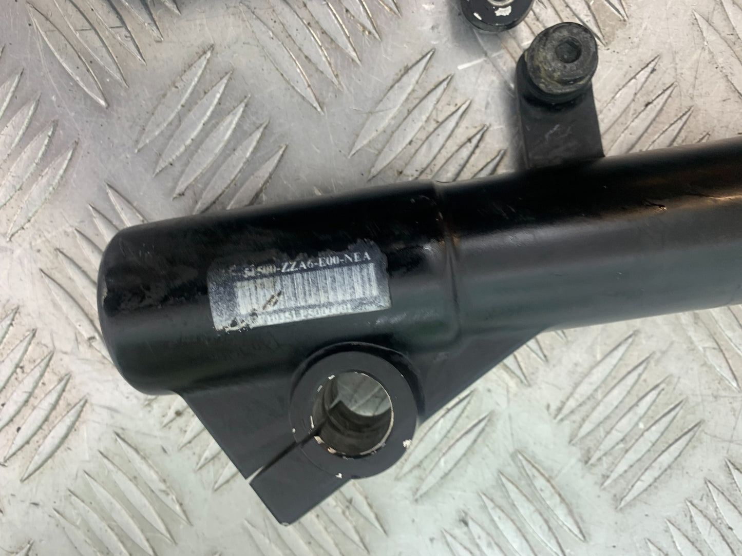 KAWASAKI J125 J125 FORKS  YEAR 2016-2020 (CMB1158)
