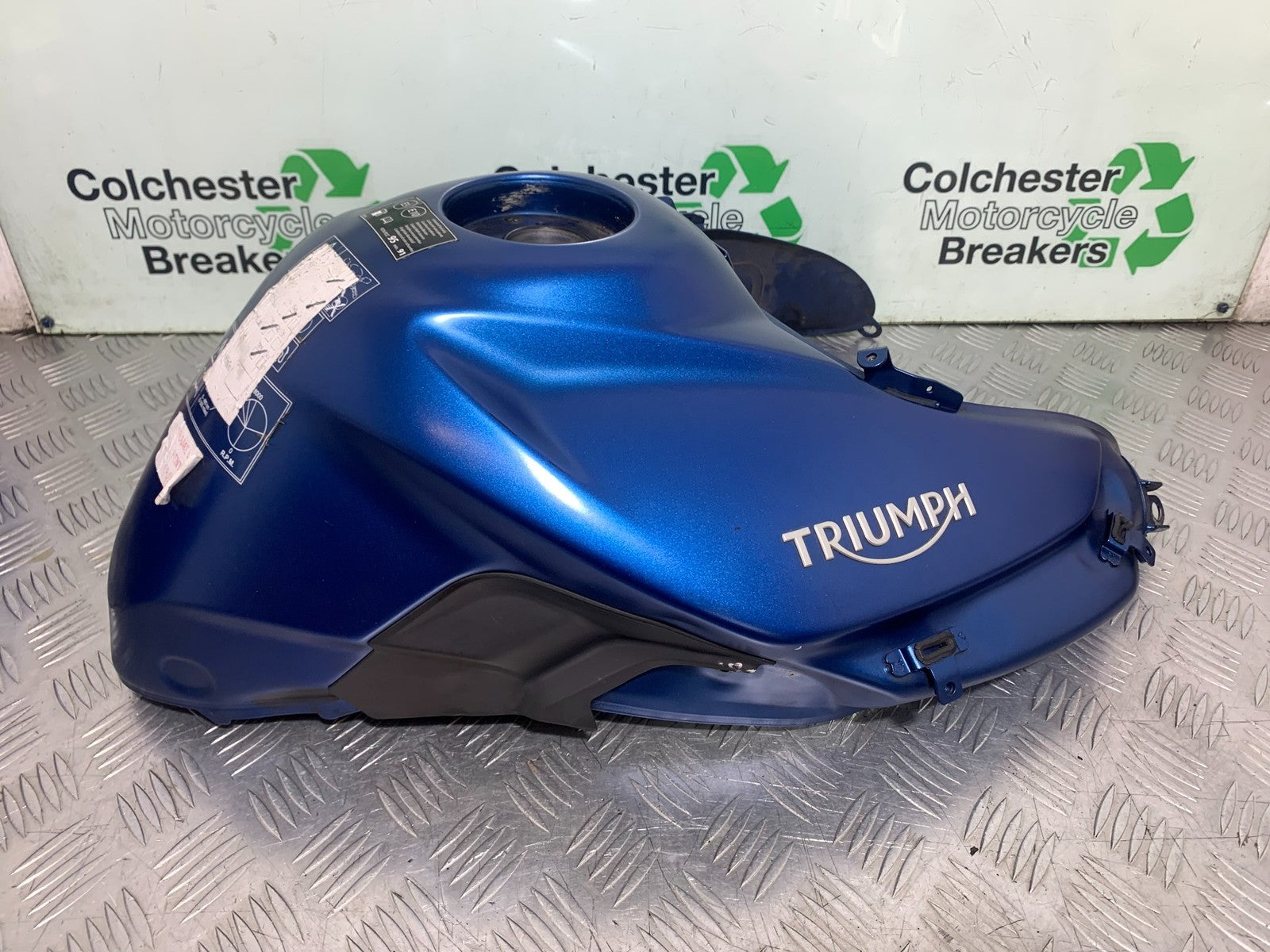 TRIUMPH TIGER 800 XRT PETROL TANK 2018-2020 (CMB1193)