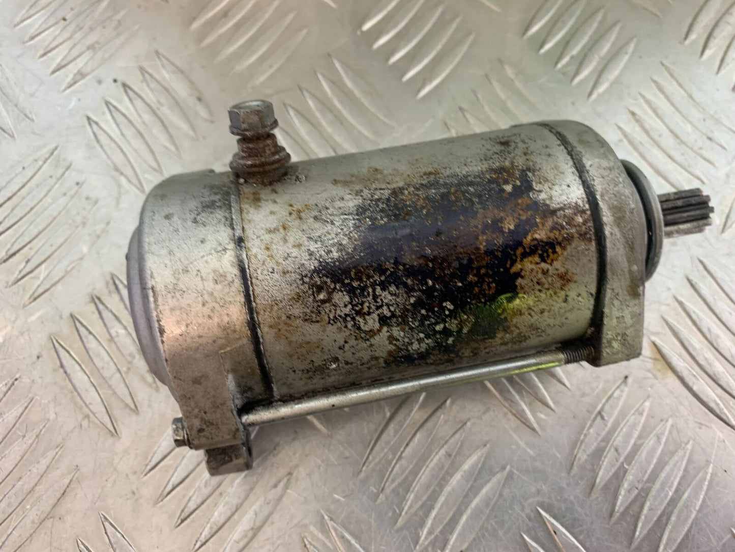 SUZUKI VS1400 VS 1400 INTRUDER STARTER MOTOR   YEAR 1988 (CMB1077)