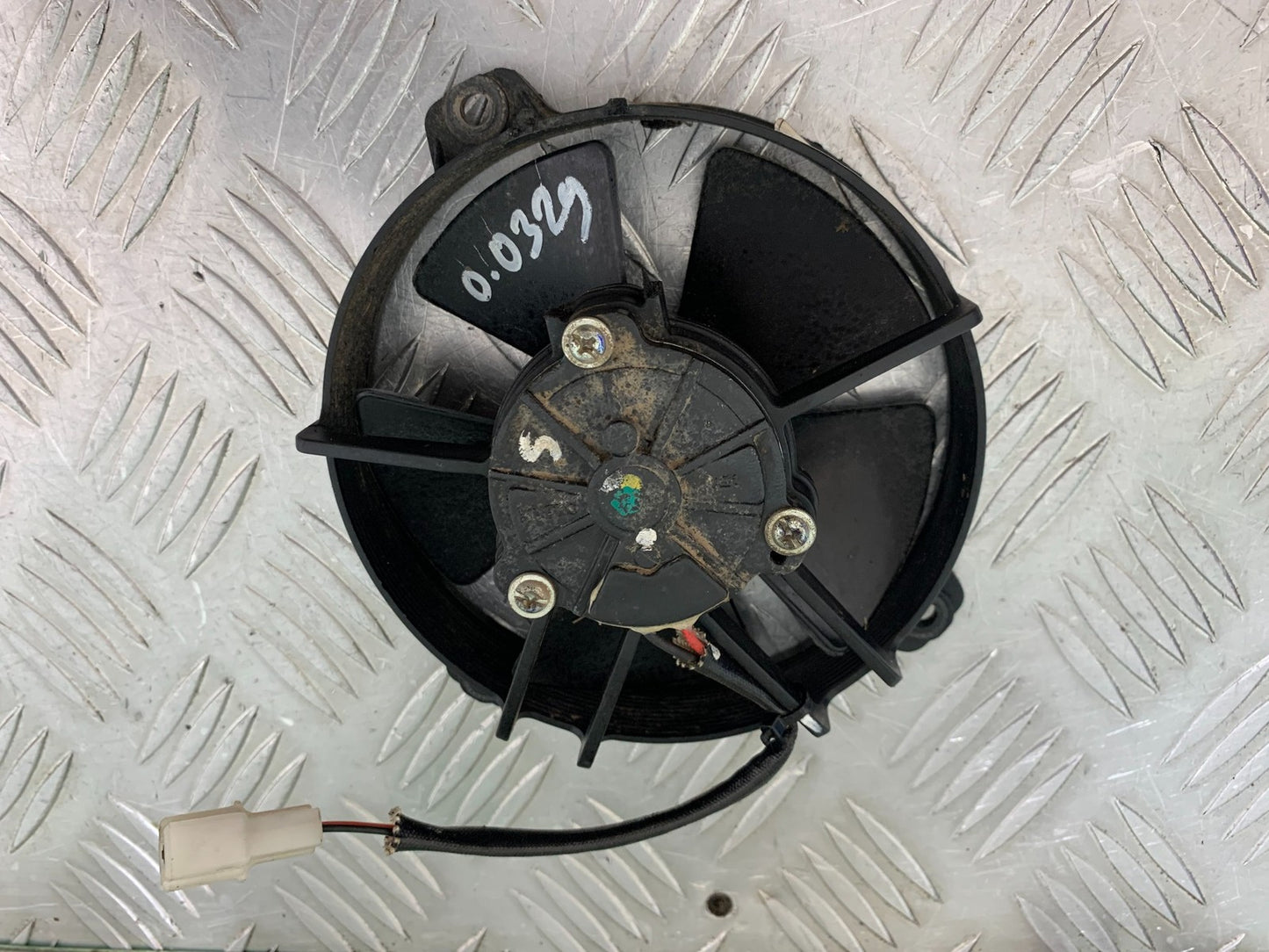 KTM 125 DUKE RADIATOR FAN YEAR 2018-2023 (CMB1185)