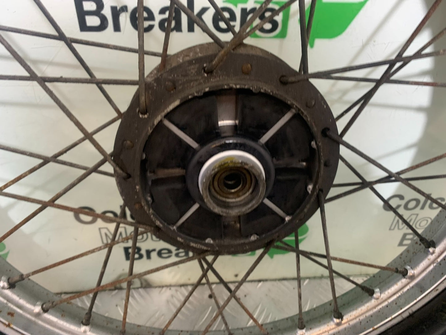 SUZUKI GP100 GP 100 REAR WHEEL  YEAR 1978-1988 (CMB1259)