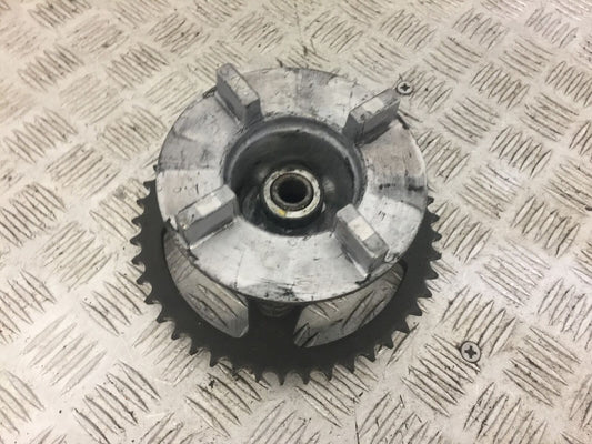 SUZUKI GZ125 GZ 125 MARAUDER SPROCKET CARRIER  YEAR 1998 2002 (STOCK 652)