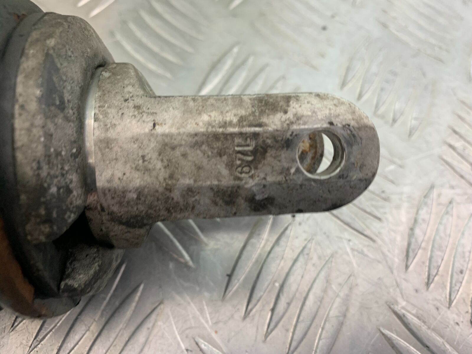 KAWASAKI Z750 Z 750 REAR SHOCK  YEAR 2004-2006  (CMB1104)