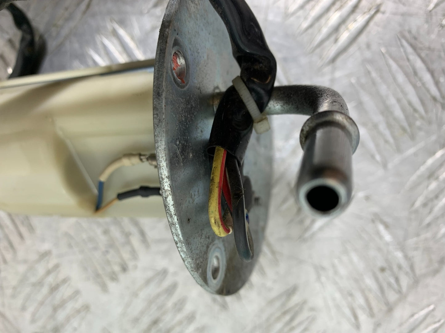 KAWASAKI GTR1400 GTR 1400 PETROL PUMP YEAR 2007-2009 (CMB1306)