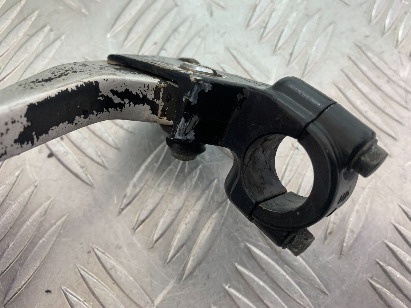 HONDA CBR600 CBR 600 F2 CLUTCH LEVER AND BRACKET  YEAR 1991-1993 (CMB1114)
