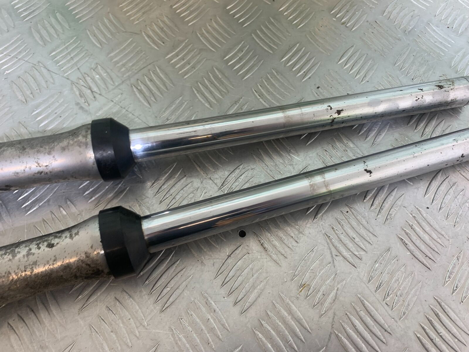 HONDA CX500 CX 500 FORKS  YEAR 1980 (CMB1131)