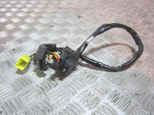 SUZUKI AN400 AN 400 BURGMAN LEFT SWITCH GEAR  YEAR 2000