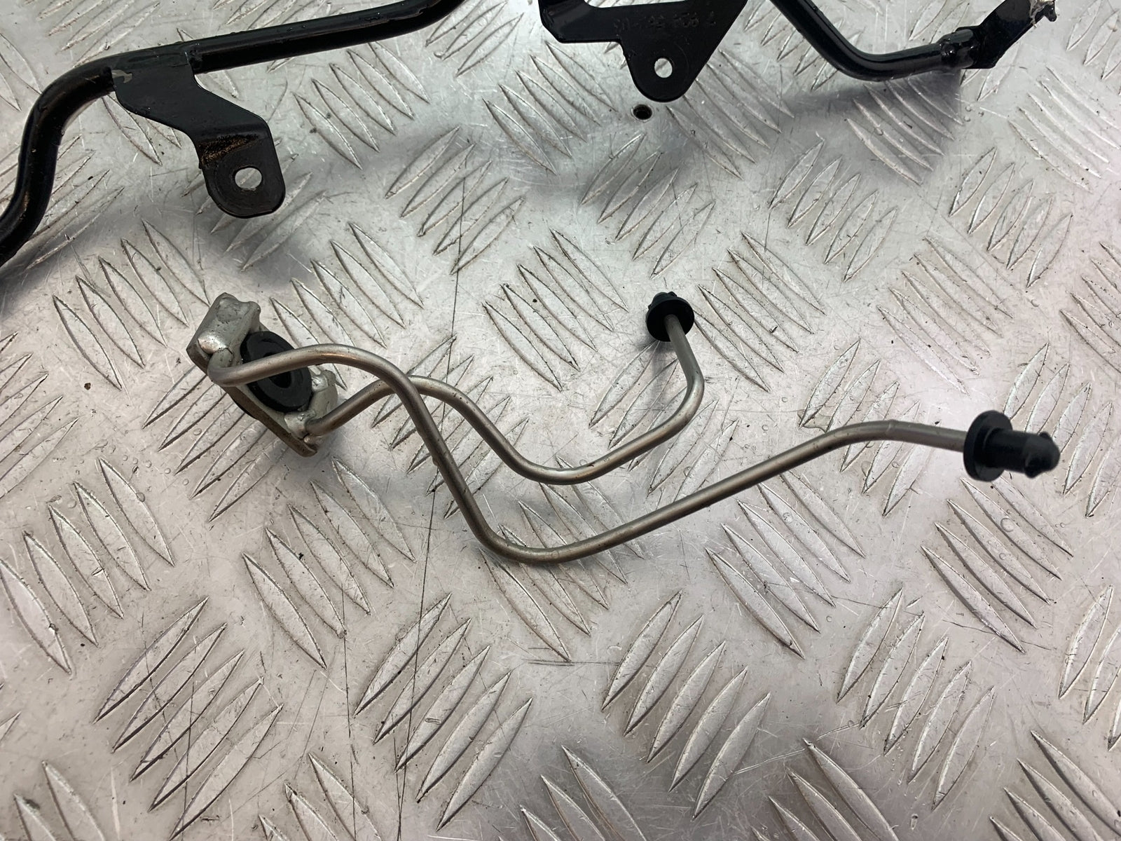 BMW M1000 R 2 X BRACKETS YEAR 2023-2024 (CMB1140)