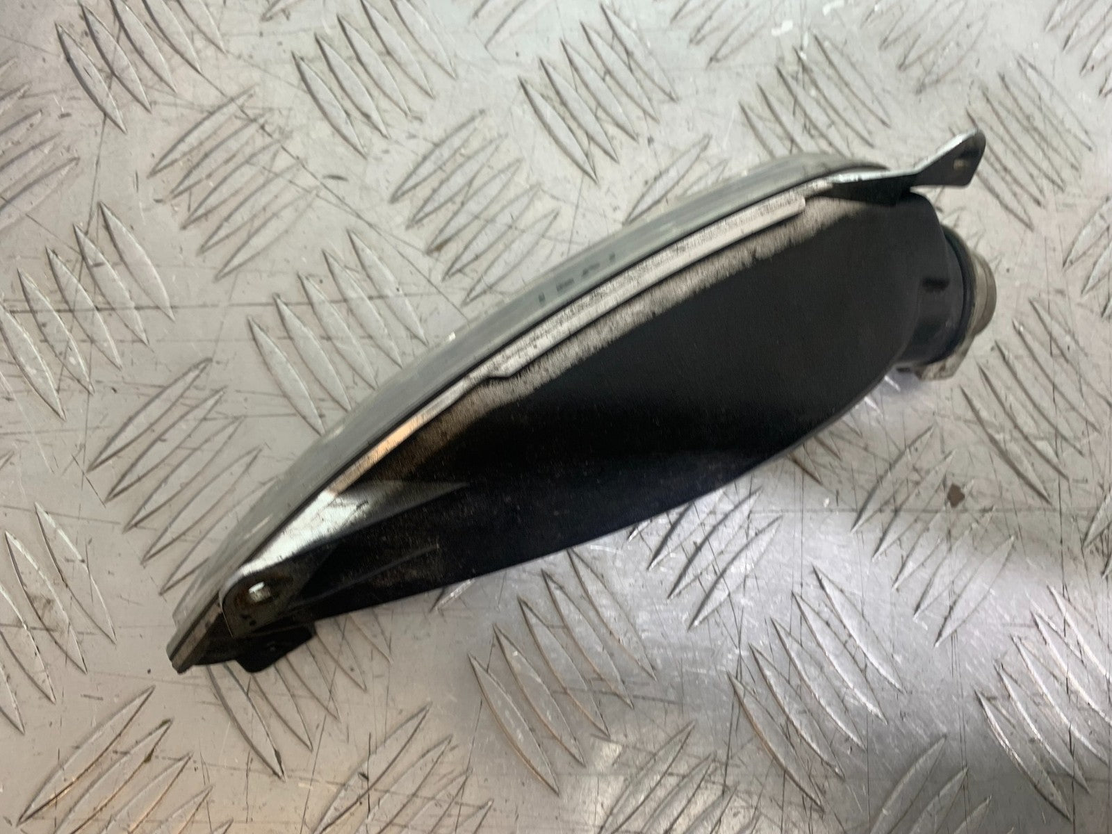 PIAGGIO MP3 250 ie FRONT LEFT INDICATOR  YEAR 2007 (CMB1307)