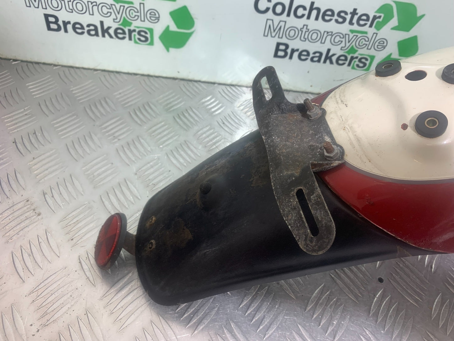 YAMAHA XV535 XV 535 VIRAGO REAR MUDGUARD  YEAR 1994-02 (CMB1139)