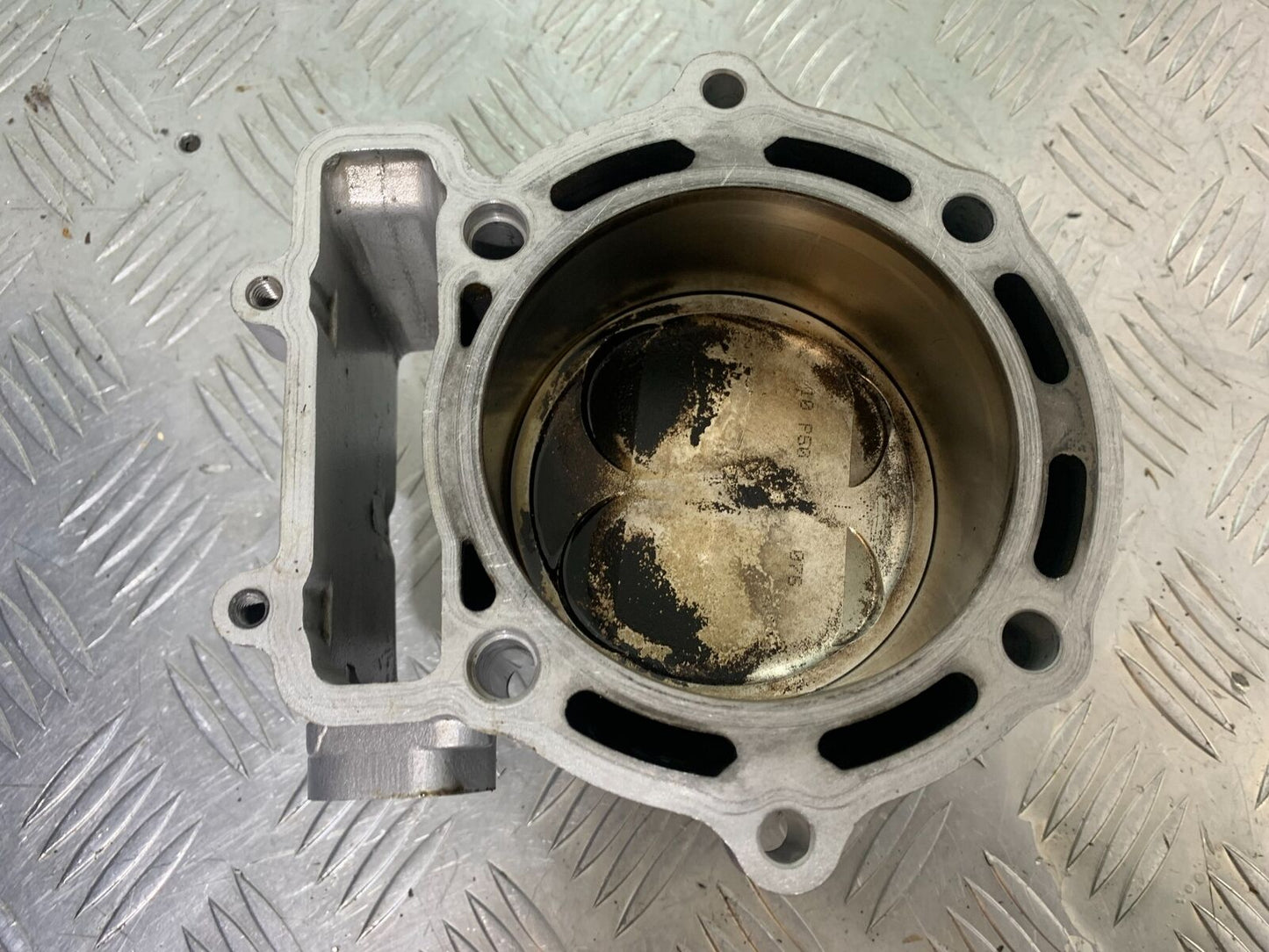 HUSQVARNA TE630 TE 630 BARREL AND PISTON  YEAR 2010-11 (CMB1120)
