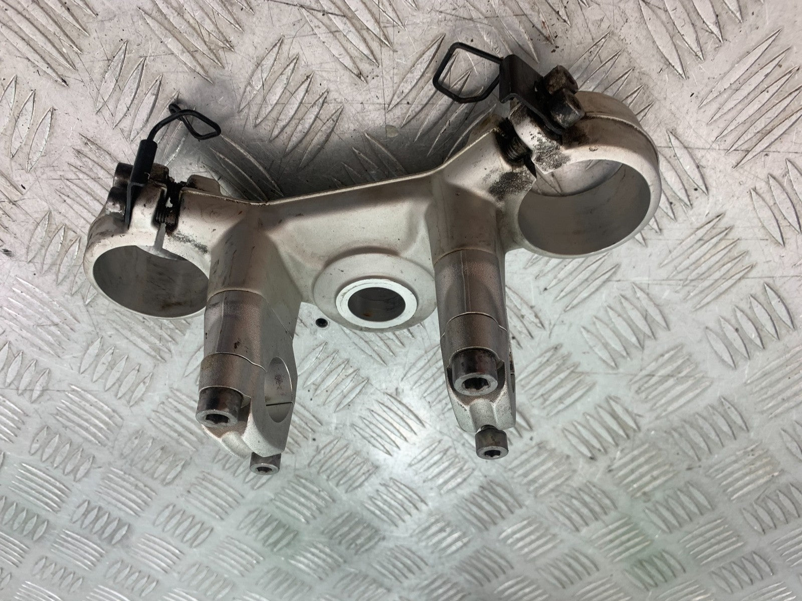 TRIUMPH TIGER 800 XRT TOP YOKE  2018-2020 (CMB1193)