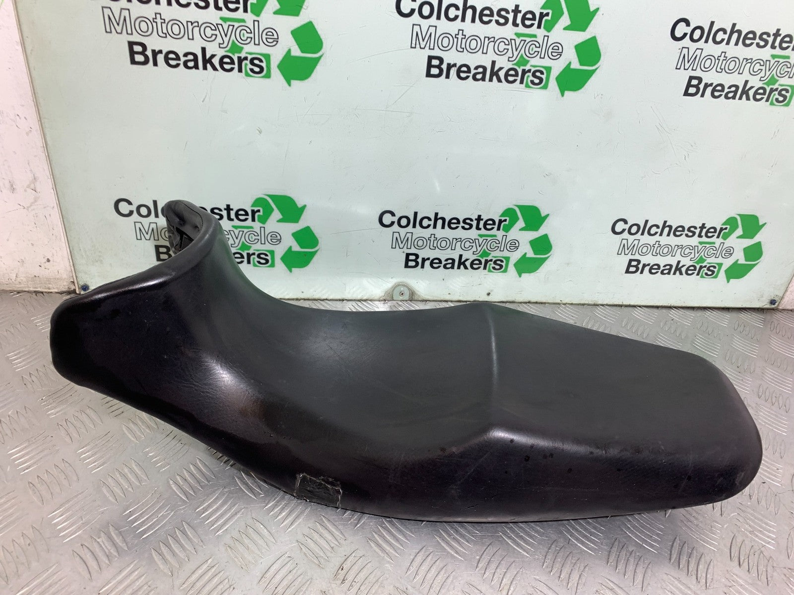 KAWASAKI ZZR1100 D SEAT  YEAR 1993-2001 (CMB1189)