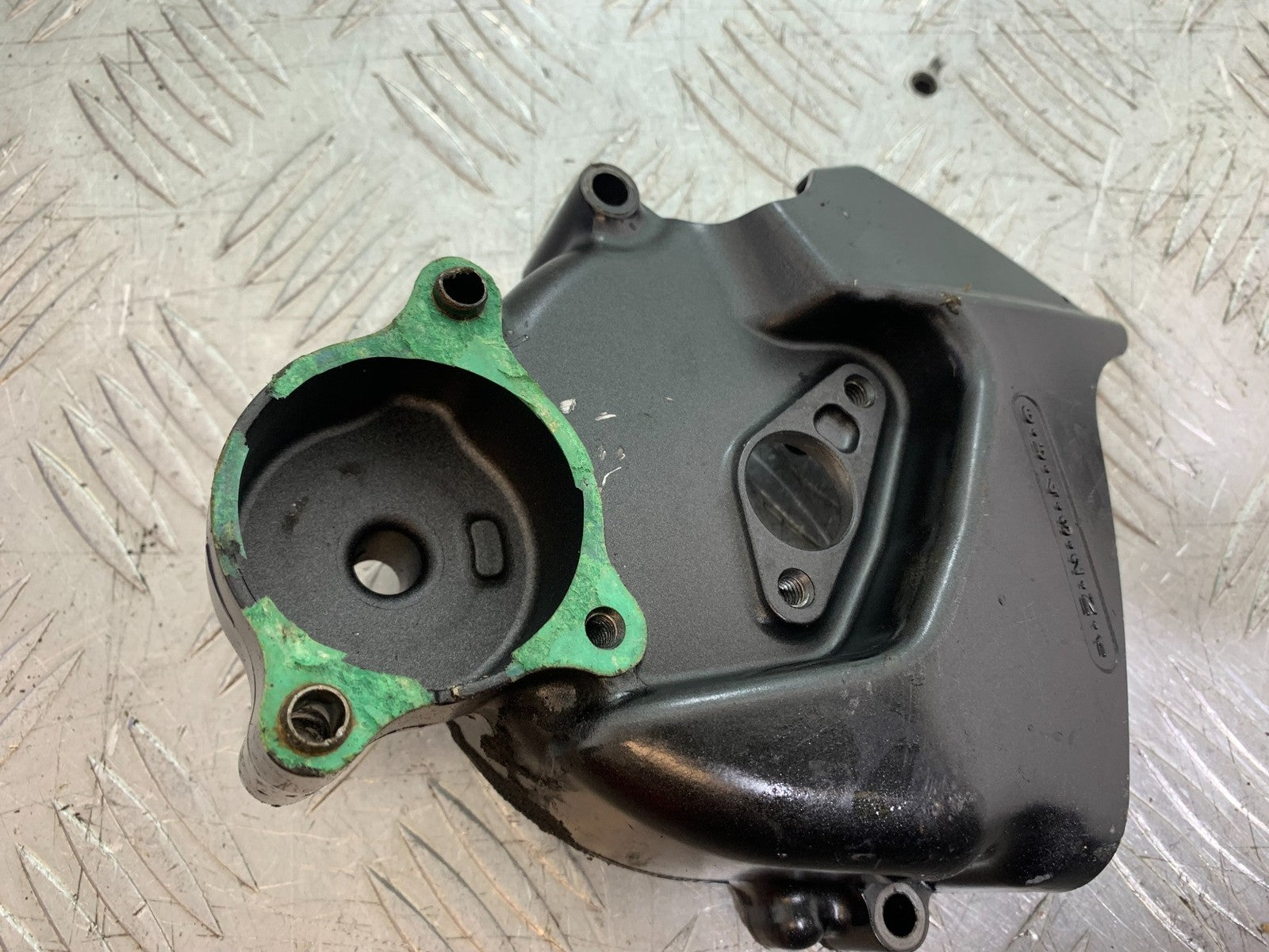 HONDA VFR800 VFR 800 V-TEC SPROCKET COVER YEAR 2002 -09 (CMB1296)