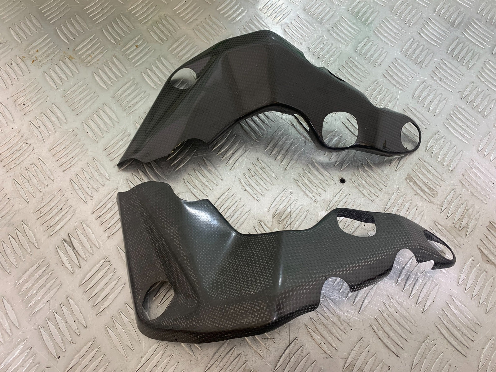 MV AGUSTA 800 F3 CARBON FRAME COVERS   YEAR 2013-2016 (CMB1152)