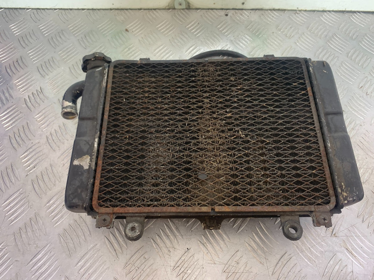 KAWASAKI ZX6R ZX6 F RADIATOR  YEAR 1995-1997 (CMB1169)