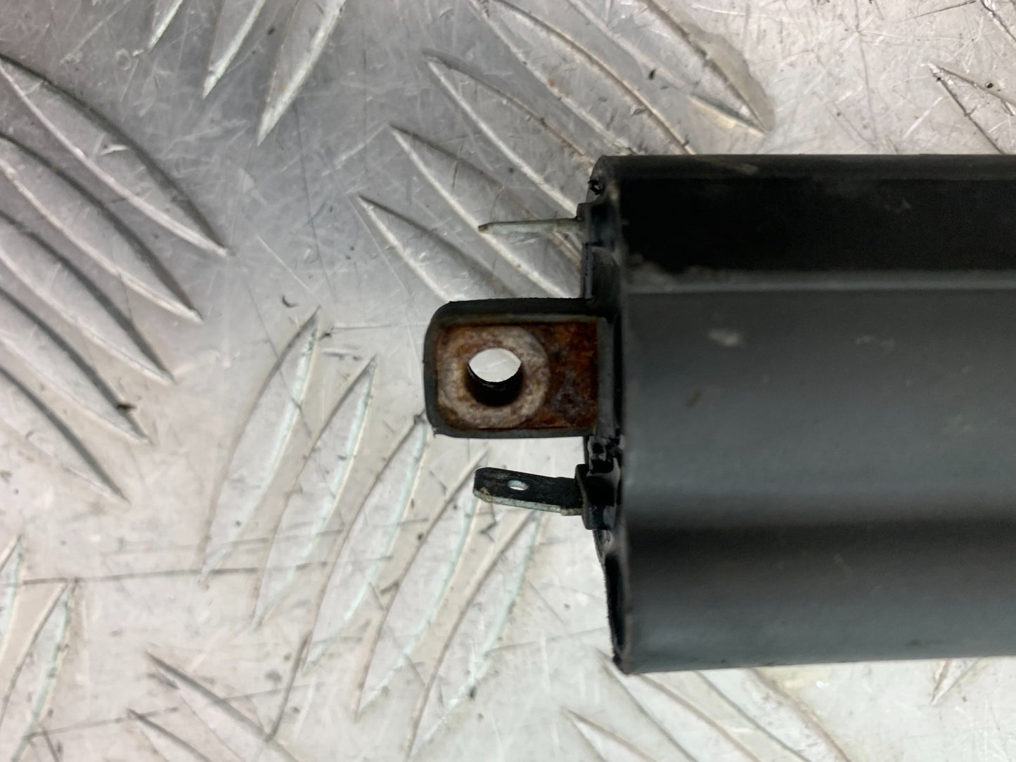 QINGQI QM125 GY-2B COIL AND CAP  YEAR 2016 (CMB1228)