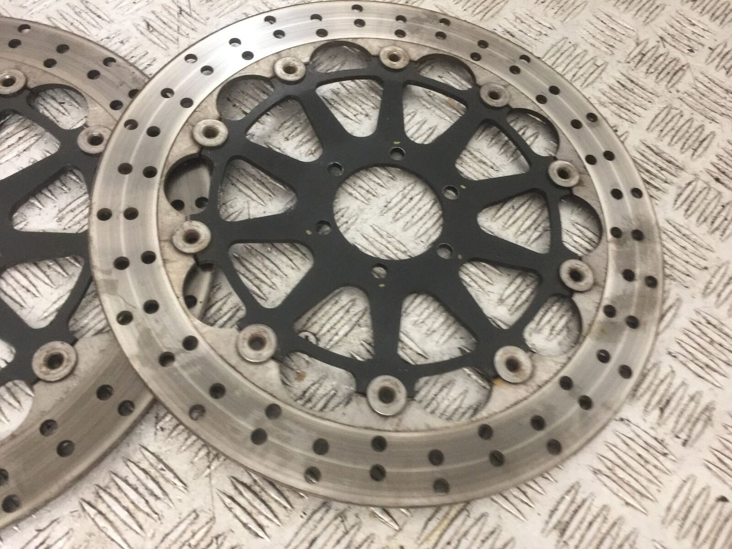 DUCATI 696 MONSTER FRONT BRAKE DISCS  YEAR 2008 (STOCK 768)