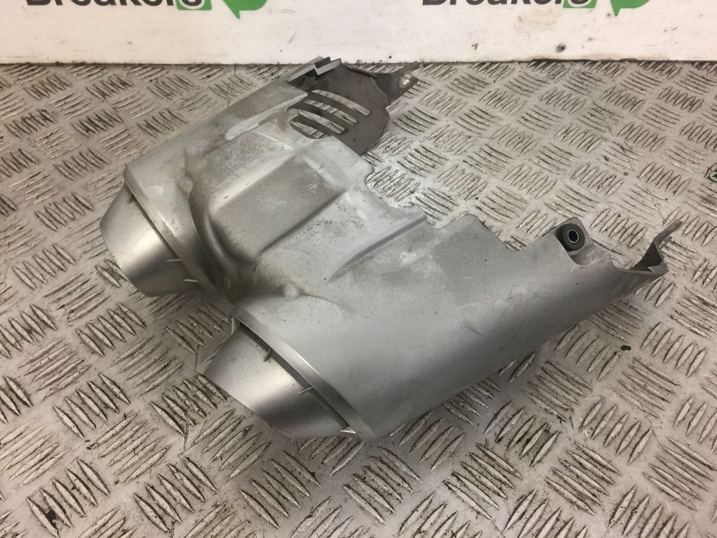 YAMAHA FZ6 S2 SILENCER COVERS YEAR 2008 (STOCK 378)
