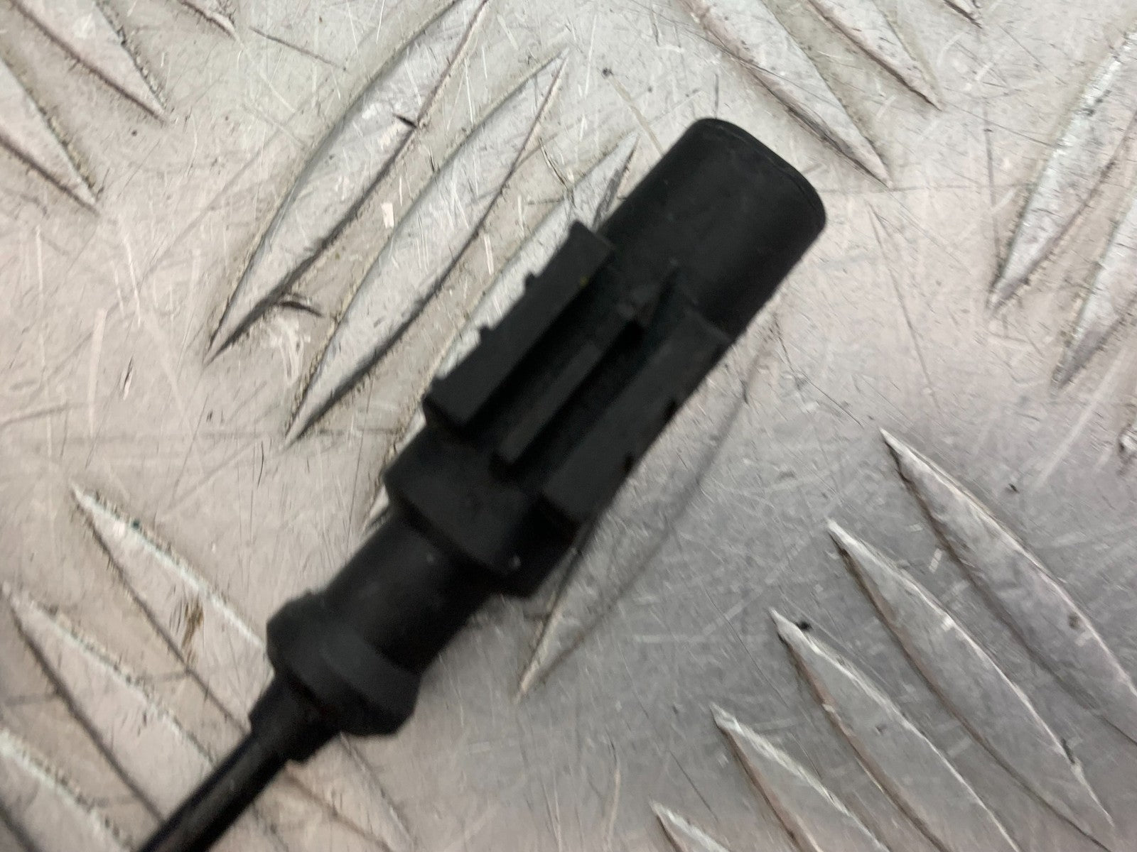 KTM DUKE 390 FRONT ABS SENSOR  YEAR 2017- 2023 (CMB1314)