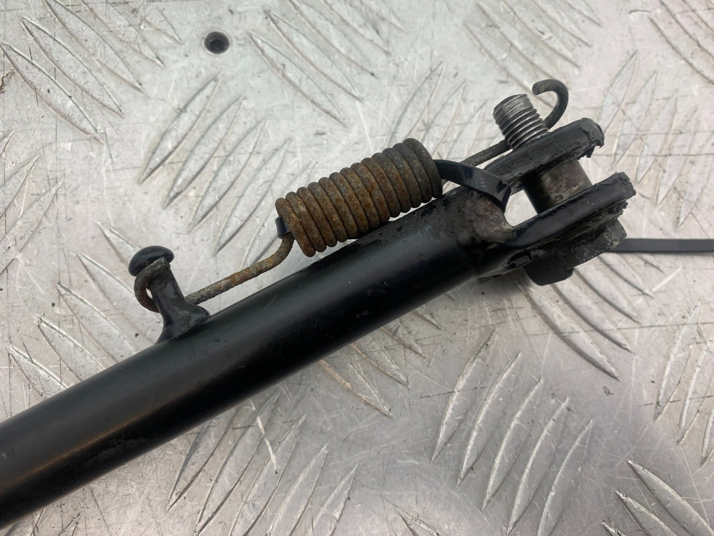 SUZUKI AN 200 UH 200 SIDE STAND  YEAR 2007-2009 (CMB1256)
