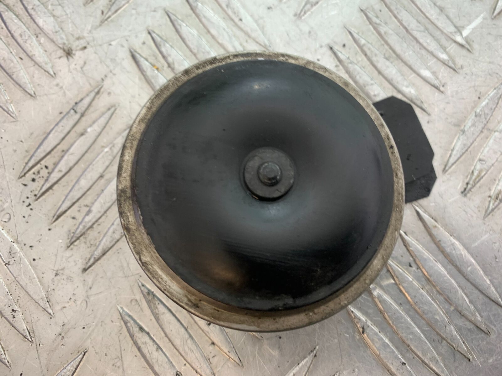 KAWASAKI Z650 ER650 KNFAN HORN   YEAR 2022-2024 (CMB1112)