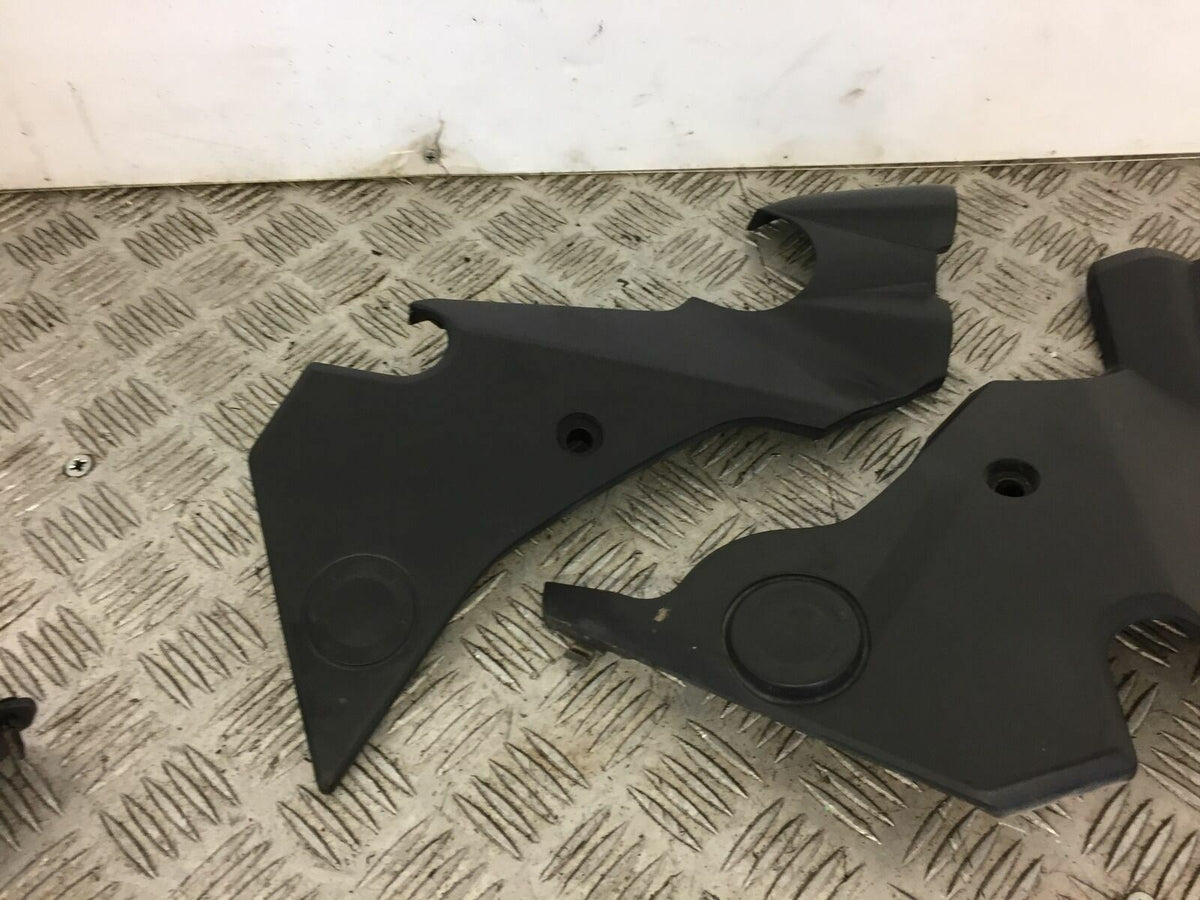 KAWASAKI ER6  ER6F ER 650 LEFT AND RIGHT FRAME INFILLS   YEAR 2016 (ABS)