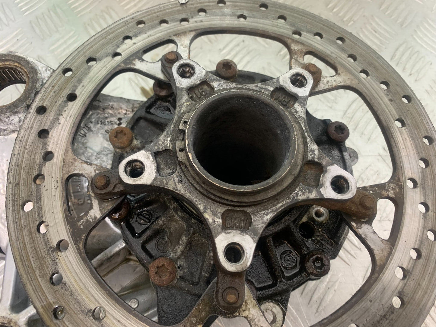 BMW R1200 R 1200 GS REAR DIFF AND DISC   YEAR 2013-2016 (CMB1257)