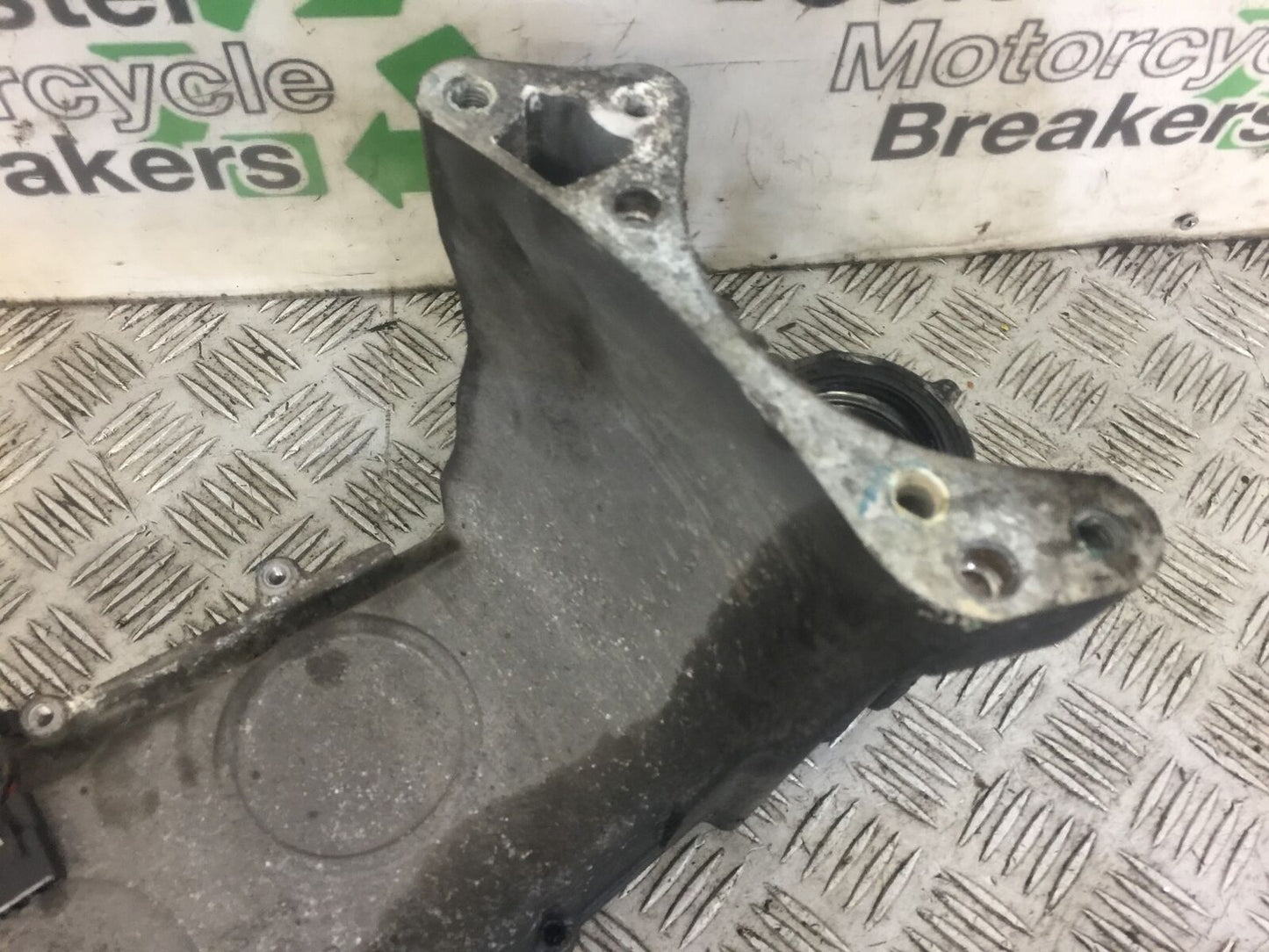 SUZUKI 650 BURGMAN FINAL DRIVE  YEAR 2006-2012 (STOCK 471)
