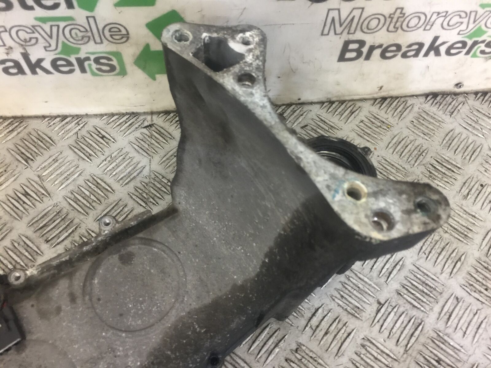 SUZUKI 650 BURGMAN FINAL DRIVE  YEAR 2006-2012 (STOCK 471)