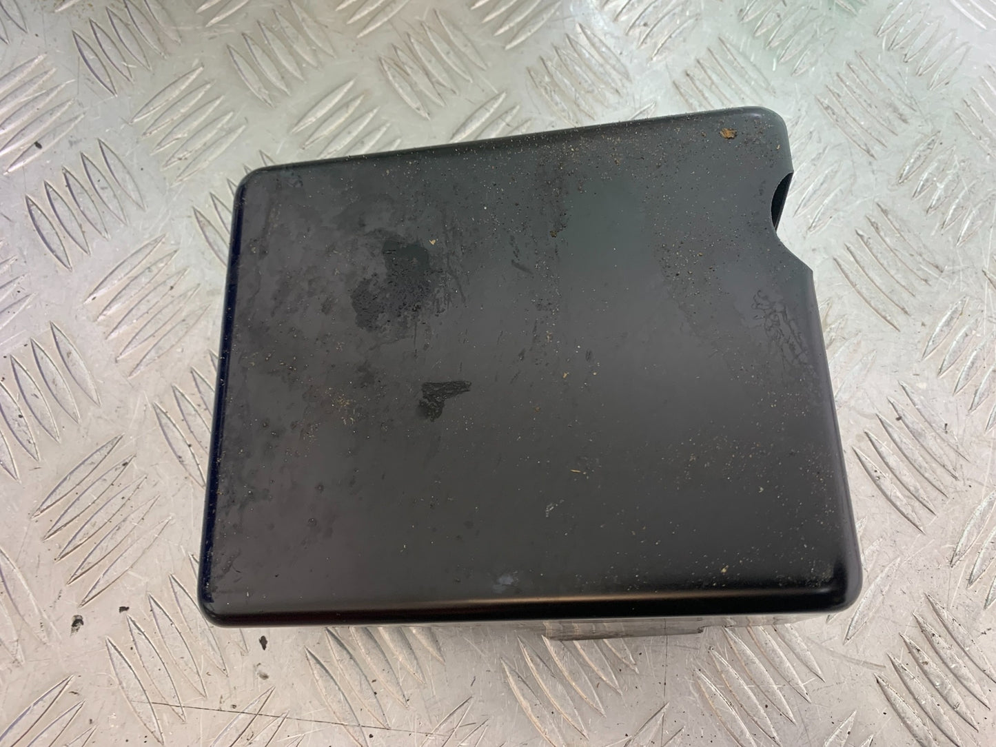 ROYAL ENFIELD BULLET 500 EFI BATTERY BOX   YEAR 2008 - 2016 (CMB1153)