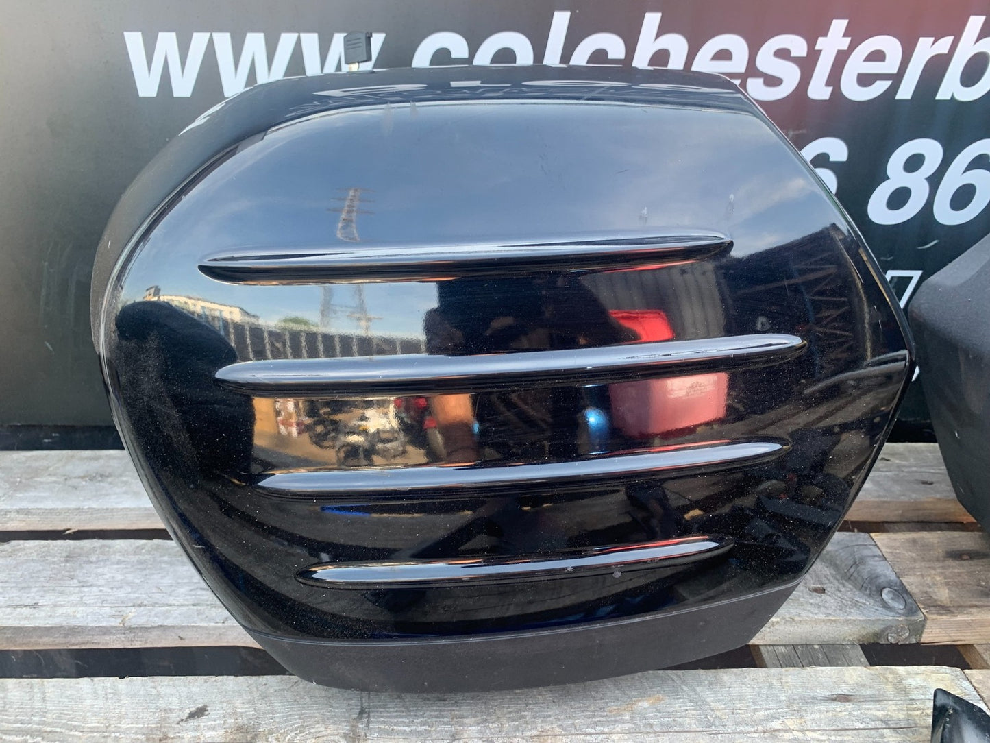 KAWASAKI GTR1400 GTR 1400 PANNIERS RAILS 1X KEY   YEAR 2007-2009 (CMB1174)