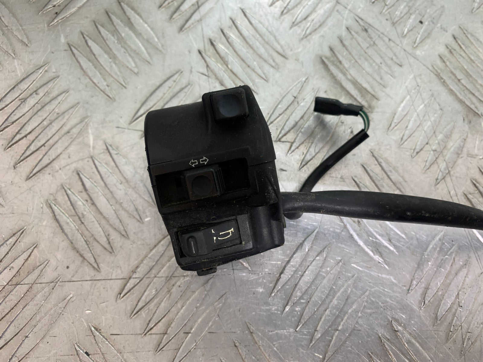 HONDA CBF125 CBF 125 LEFT SWITCH GEAR   YEAR 2009-14 (CMB1182)
