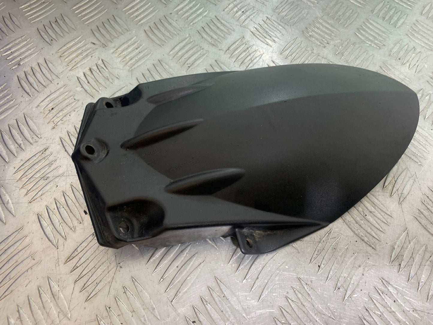 TRIUMPH SPEED TRIPLE R 1050 HUGGER  2009 (CMB1183)