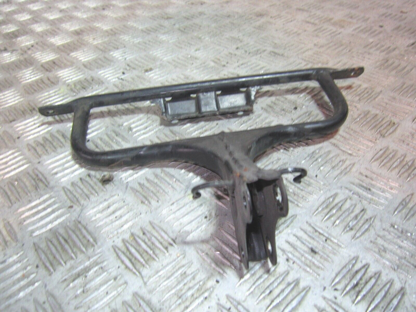 KAWASAKI ZX9R ZX9 ZX9 B FAIRING BRACKET  YEAR 1994