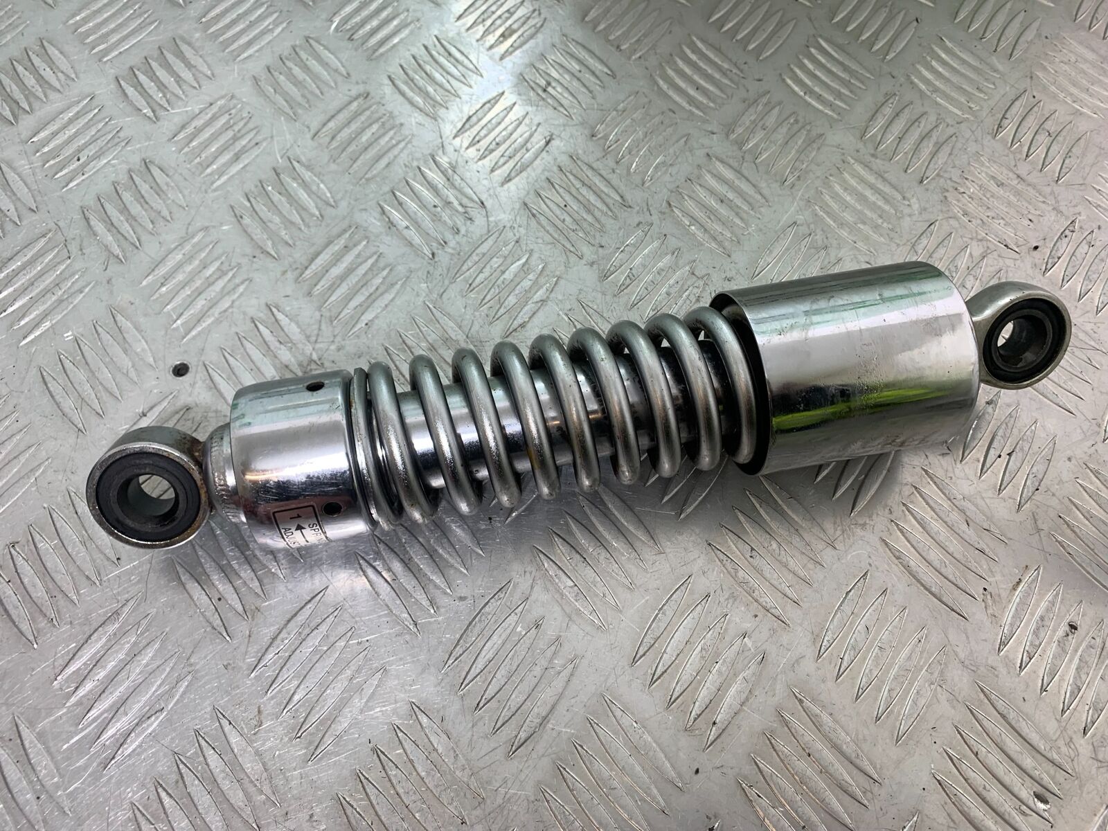 TRIUMPH THUNDERBIRD 1600 1 X REAR SHOCK  YEAR 2011 (CMB1107)