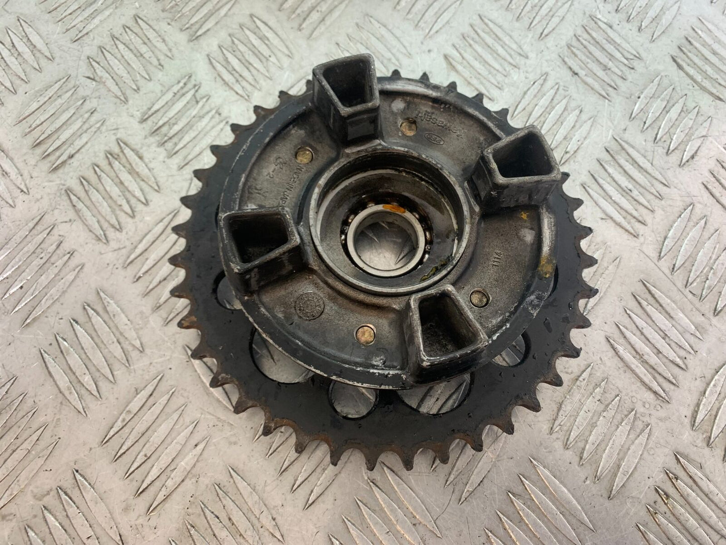 KAWASAKI ZX6R ZX636 REAR SPROCKET CARRIER  YEAR 2002  (CMB1100)